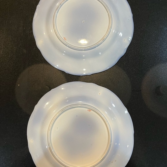 Stunning Antique Flow Blue Plates For Walls - Picture 2 of 2